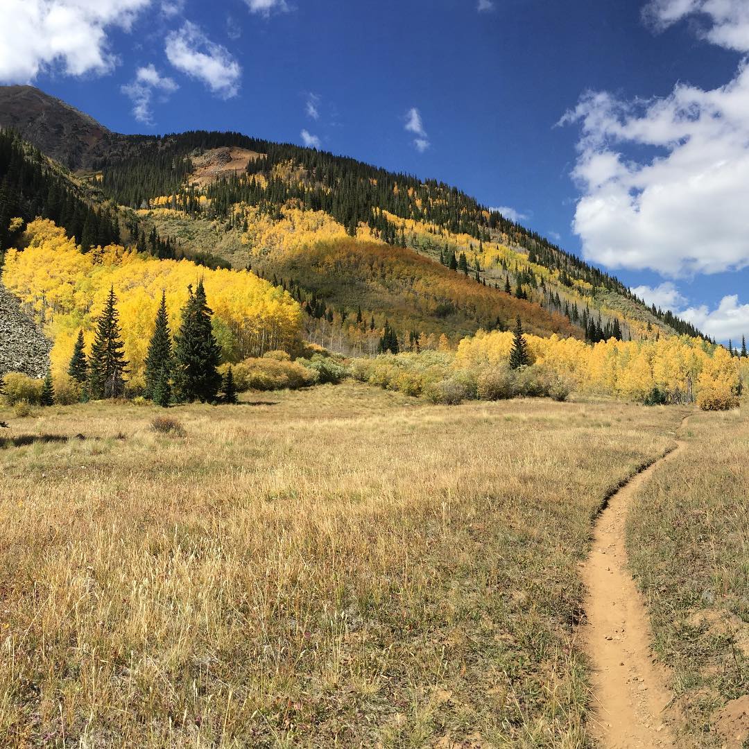 East Maroon Trail with the Aspen trees truning, September 2018
